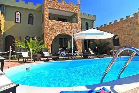 Abbacy Katiana's Castelleti 1 Λιμένας